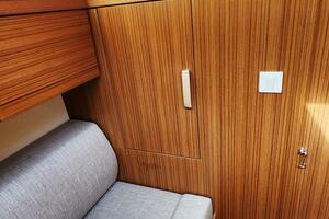 42b Guest Stateroom
