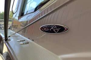 2007 Sea Ray 52 SUNDANCER thumbnail 9