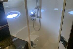 2007 Sea Ray 52 SUNDANCER thumbnail 69