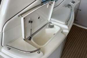 2007 Sea Ray 52 SUNDANCER thumbnail 40