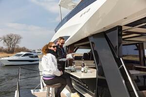 64FT (19.51M) GALEON