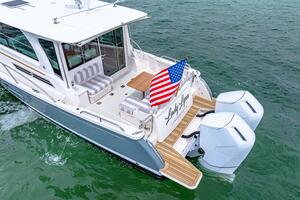 39FT (11.89M) BACK COVE