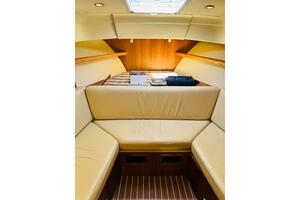 30ft Mainship Yacht For Sale