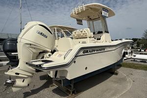 21ft Grady White Yacht For Sale