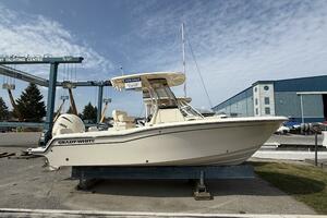 21ft Grady White Yacht For Sale
