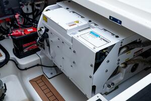 41FT (12.6M) BOSTON WHALER