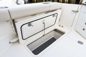 41FT (12.6M) BOSTON WHALER