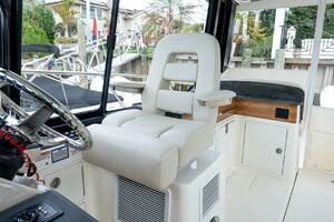 41FT (12.6M) BOSTON WHALER