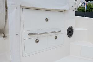 41FT (12.6M) BOSTON WHALER