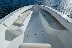 Checkered Flag 2011 Bahama 37 CC Yacht For Sale in Vero Beach FL