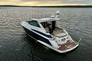 Knot Seine 2013 Regal 42 Sport Coupe Yacht For Sale in Port Severn Ontario