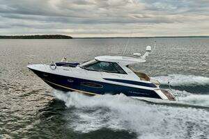 Knot Seine 2013 Regal 42 Sport Coupe Yacht For Sale in Port Severn Ontario