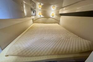 Knot Seine 42ft Regal Yacht For Sale