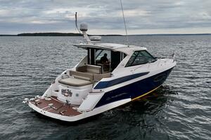 Knot Seine 42ft Regal Yacht For Sale