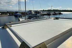 35ft Carver Yacht For Sale