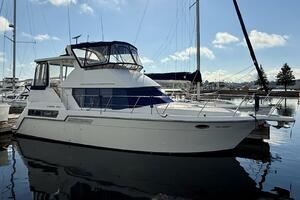 35ft Carver Yacht For Sale