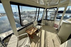 35ft Carver Yacht For Sale