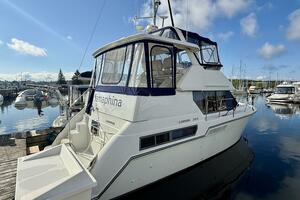 35ft Carver Yacht For Sale