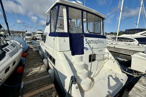 35ft Carver Yacht For Sale