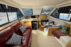 35ft Carver Yacht For Sale