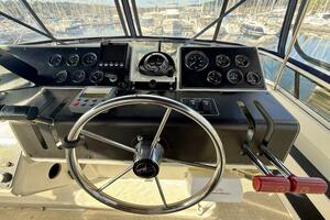 35ft Carver Yacht For Sale