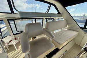 35ft Carver Yacht For Sale