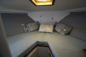 1974 Bertram 42 Motor Yacht thumbnail 15