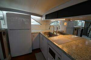 1974 Bertram 42 Motor Yacht thumbnail 14