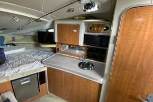 28ft Regal Yacht For Sale