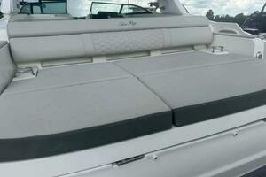 29ft Sea Ray Yacht For Sale