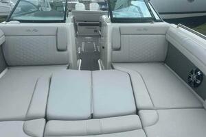 29ft Sea Ray Yacht For Sale