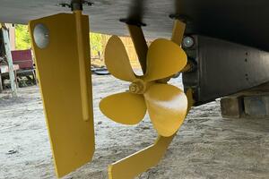 THE ARK 80ft Avenger Yacht For Sale