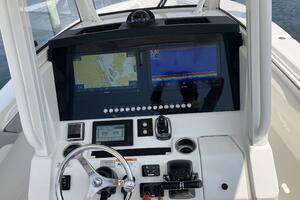 31ft Regulator Yacht For Sale