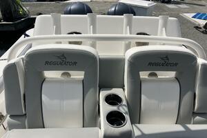 31ft Regulator Yacht For Sale