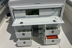 31ft Regulator Yacht For Sale