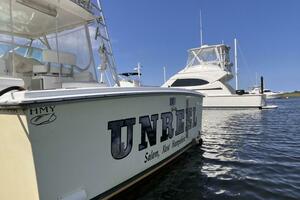 UNREEL 31ft Cabo Yacht For Sale