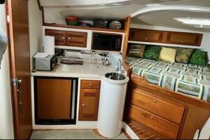 UNREEL 31ft Cabo Yacht For Sale