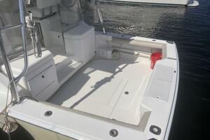 UNREEL 31ft Cabo Yacht For Sale