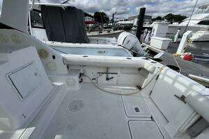 1999 Tiara Yachts 2900 Open thumbnail 10
