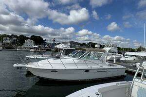 1999 Tiara Yachts 2900 Open thumbnail 1