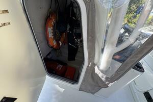 34ft Yellowfin Yacht For Sale