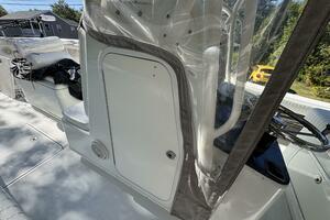 34ft Yellowfin Yacht For Sale