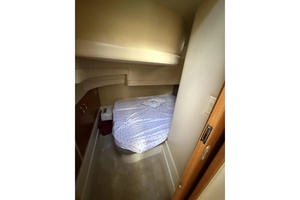 38ft Carver Yacht For Sale