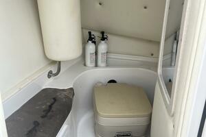 28ft Cobalt Yacht For Sale