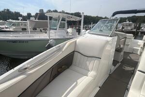 28ft Cobalt Yacht For Sale
