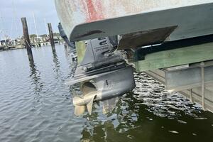 28ft Cobalt Yacht For Sale