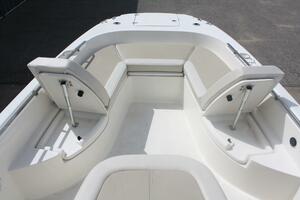 27ft Boston Whaler Yacht For Sale