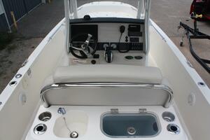 27ft Boston Whaler Yacht For Sale