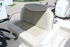 27ft Boston Whaler Yacht For Sale