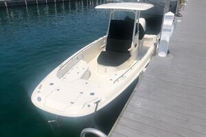 27ft Boston Whaler Yacht For Sale